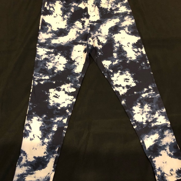 Women’s leggings blue white and black - Picture 2 of 4